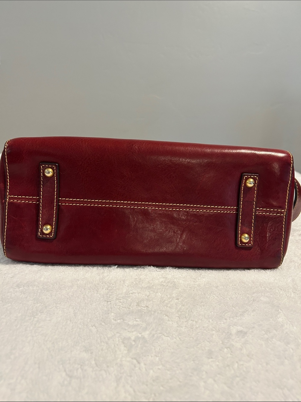 Dooney & Bourke Florentine Cassidy Wine Red Leather Large Hobo Shoulder Bag. - Picture 6 of 10